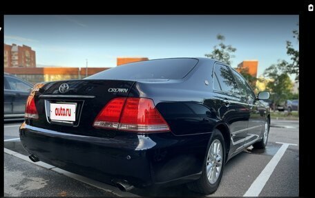 Toyota Crown, 2004 год, 1 150 000 рублей, 2 фотография