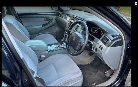Toyota Crown, 2004 год, 1 150 000 рублей, 13 фотография