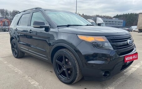 Ford Explorer VI, 2012 год, 2 100 000 рублей, 3 фотография