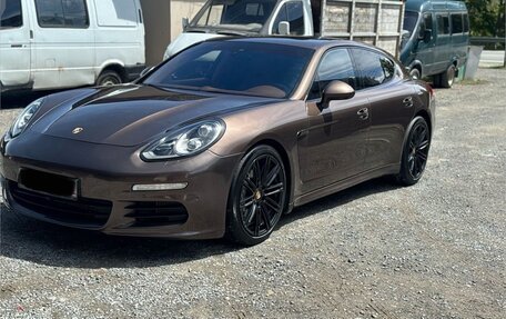 Porsche Panamera II рестайлинг, 2013 год, 2 450 000 рублей, 4 фотография