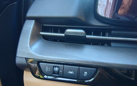 KIA Carnival, 2021 год, 4 600 000 рублей, 21 фотография
