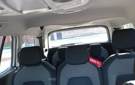 Citroen C4 Picasso II рестайлинг, 2017 год, 1 400 000 рублей, 8 фотография