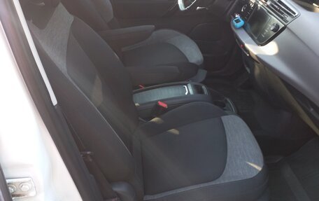 Citroen C4 Picasso II рестайлинг, 2017 год, 1 400 000 рублей, 18 фотография