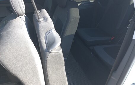 Citroen C4 Picasso II рестайлинг, 2017 год, 1 400 000 рублей, 17 фотография