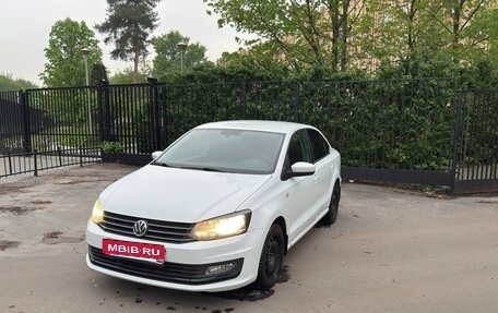 Volkswagen Polo VI (EU Market), 2016 год, 960 000 рублей, 2 фотография
