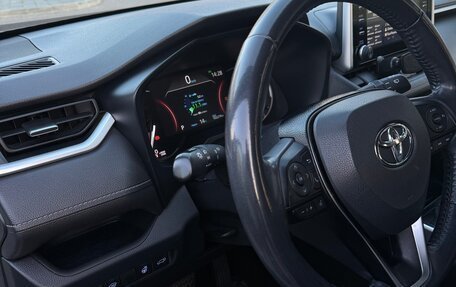 Toyota RAV4, 2020 год, 13 фотография