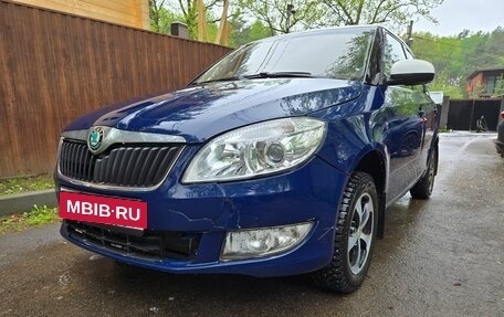 Skoda Fabia II, 2011 год, 450 000 рублей, 5 фотография
