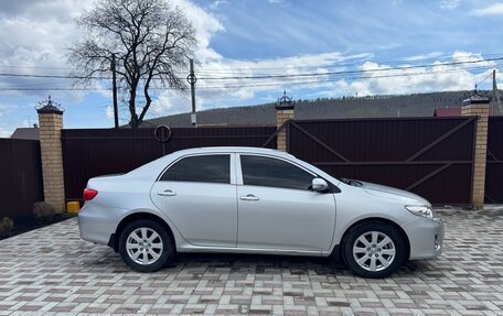 Toyota Corolla, 2011 год, 1 100 000 рублей, 3 фотография