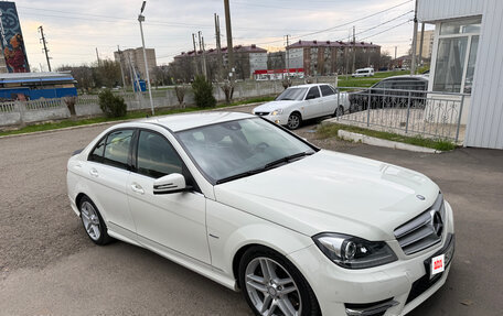 Mercedes-Benz C-Класс, 2012 год, 2 500 000 рублей, 3 фотография