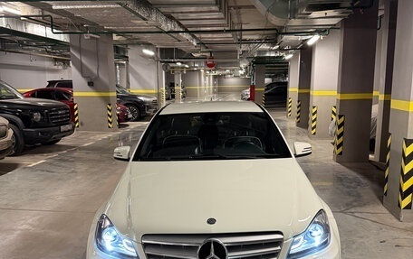 Mercedes-Benz C-Класс, 2012 год, 2 500 000 рублей, 4 фотография