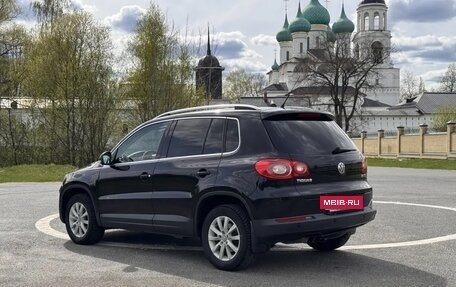 Volkswagen Tiguan I, 2010 год, 770 000 рублей, 2 фотография