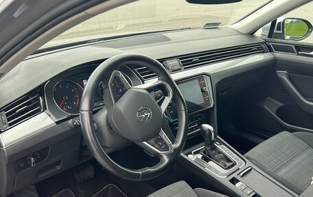 Volkswagen Passat B8 рестайлинг, 2021 год, 2 600 000 рублей, 10 фотография