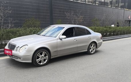 Mercedes-Benz E-Класс, 2002 год, 627 000 рублей, 1 фотография