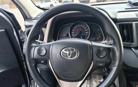 Toyota RAV4, 2015 год, 2 550 000 рублей, 12 фотография