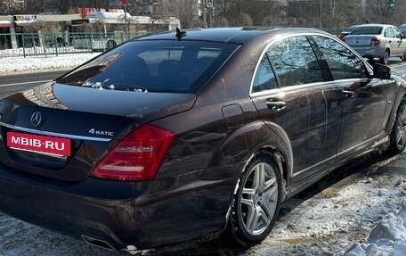 Mercedes-Benz S-Класс, 2011 год, 1 000 000 рублей, 3 фотография