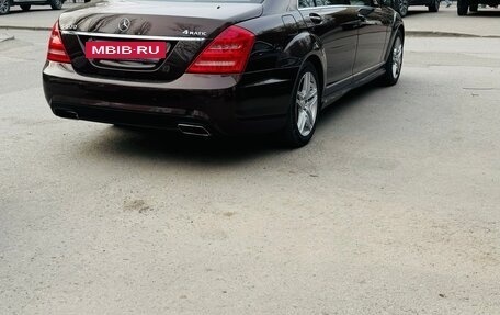 Mercedes-Benz S-Класс, 2011 год, 1 000 000 рублей, 2 фотография