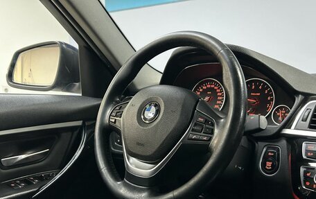 BMW 3 серия, 2017 год, 2 412 000 рублей, 15 фотография