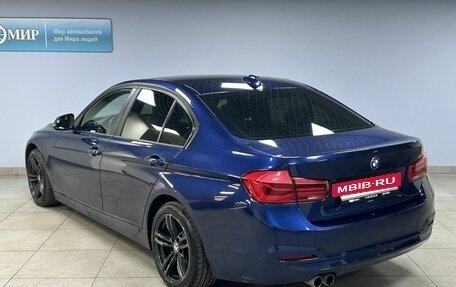 BMW 3 серия, 2017 год, 2 412 000 рублей, 5 фотография