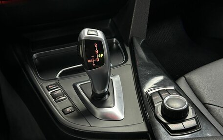 BMW 3 серия, 2017 год, 2 412 000 рублей, 20 фотография