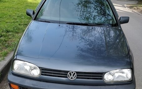 Volkswagen Golf III, 1998 год, 280 000 рублей, 1 фотография