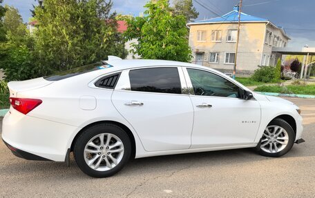 Chevrolet Malibu IX, 2016 год, 1 100 000 рублей, 9 фотография