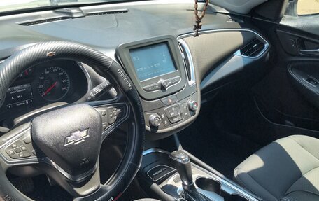 Chevrolet Malibu IX, 2016 год, 1 100 000 рублей, 25 фотография