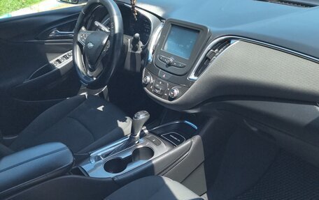 Chevrolet Malibu IX, 2016 год, 1 100 000 рублей, 28 фотография