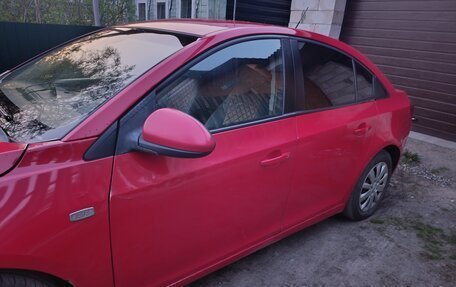 Chevrolet Cruze II, 2009 год, 500 000 рублей, 3 фотография
