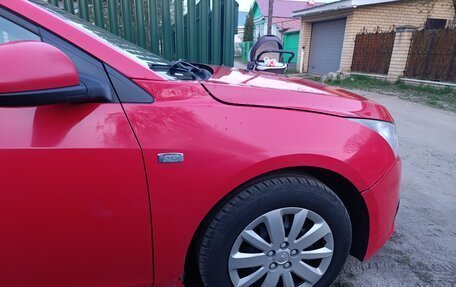 Chevrolet Cruze II, 2009 год, 500 000 рублей, 8 фотография