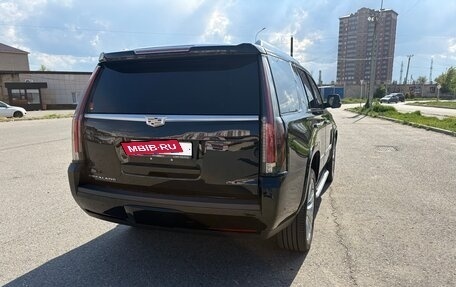 Cadillac Escalade IV, 2018 год, 5 500 000 рублей, 3 фотография