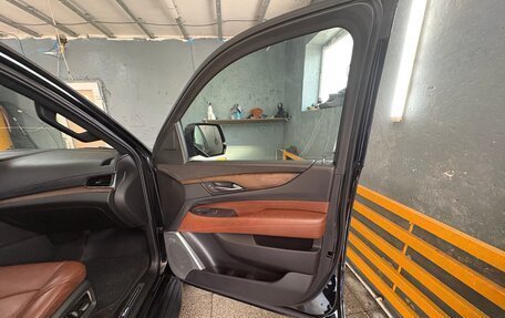 Cadillac Escalade IV, 2018 год, 5 500 000 рублей, 18 фотография