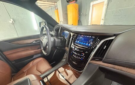 Cadillac Escalade IV, 2018 год, 5 500 000 рублей, 16 фотография