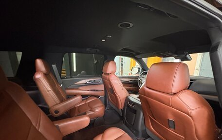Cadillac Escalade IV, 2018 год, 5 500 000 рублей, 19 фотография