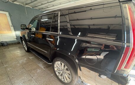 Cadillac Escalade IV, 2018 год, 5 500 000 рублей, 26 фотография