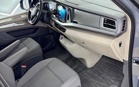 Volkswagen Multivan, 2023 год, 5 700 000 рублей, 19 фотография