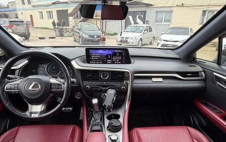 Lexus RX IV рестайлинг, 2018 год, 4 000 000 рублей, 8 фотография