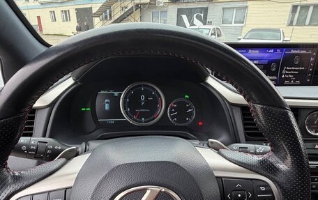 Lexus RX IV рестайлинг, 2018 год, 4 000 000 рублей, 10 фотография