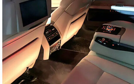 BMW 7 серия, 2010 год, 1 400 000 рублей, 2 фотография