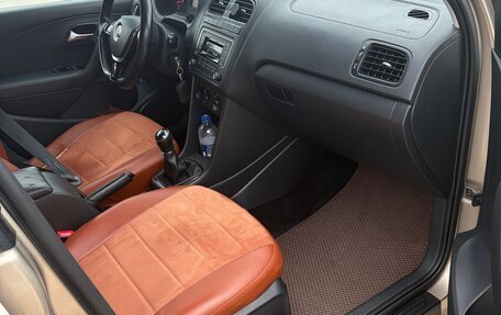 Volkswagen Polo VI (EU Market), 2017 год, 1 100 000 рублей, 6 фотография