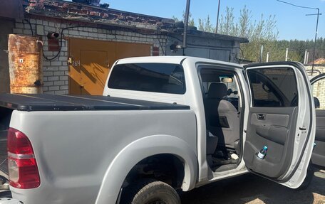 Toyota Hilux VII, 2012 год, 2 100 000 рублей, 7 фотография