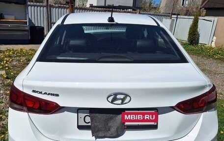 Hyundai Solaris II рестайлинг, 2017 год, 450 000 рублей, 2 фотография