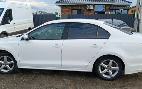 Volkswagen Jetta VI, 2014 год, 1 099 999 рублей, 5 фотография