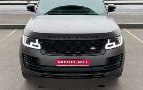 Land Rover Range Rover IV рестайлинг, 2018 год, 7 700 000 рублей, 4 фотография
