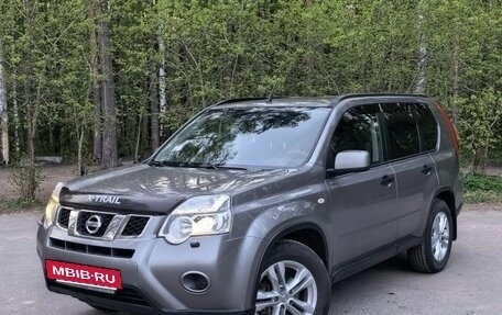 Nissan X-Trail, 2011 год, 1 590 000 рублей, 2 фотография