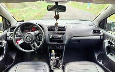 Volkswagen Polo VI (EU Market), 2012 год, 700 000 рублей, 5 фотография