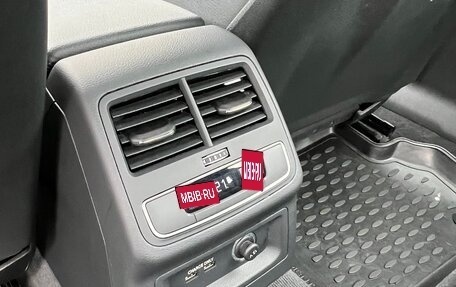 Audi A4, 2019 год, 2 736 000 рублей, 10 фотография