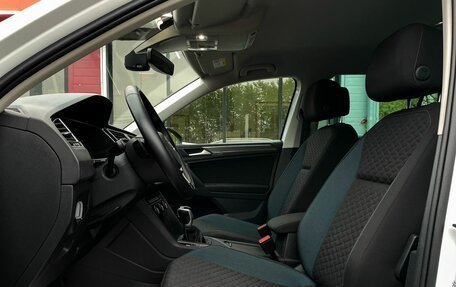 Volkswagen Tiguan II, 2019 год, 2 529 000 рублей, 9 фотография