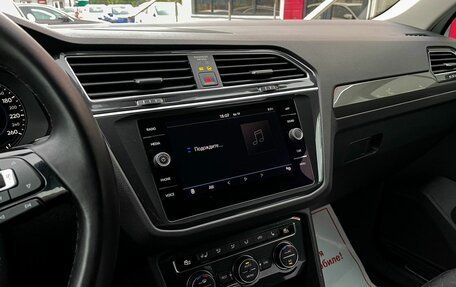 Volkswagen Tiguan II, 2019 год, 2 529 000 рублей, 20 фотография