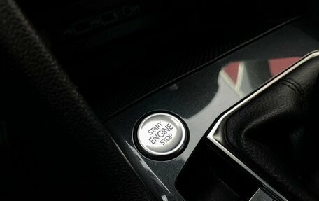 Volkswagen Tiguan II, 2019 год, 2 529 000 рублей, 27 фотография