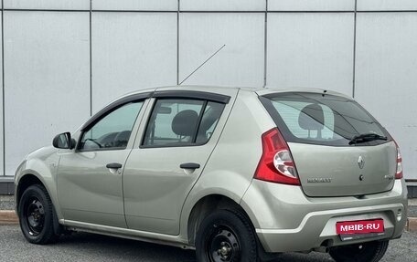 Renault Sandero I, 2014 год, 549 999 рублей, 2 фотография